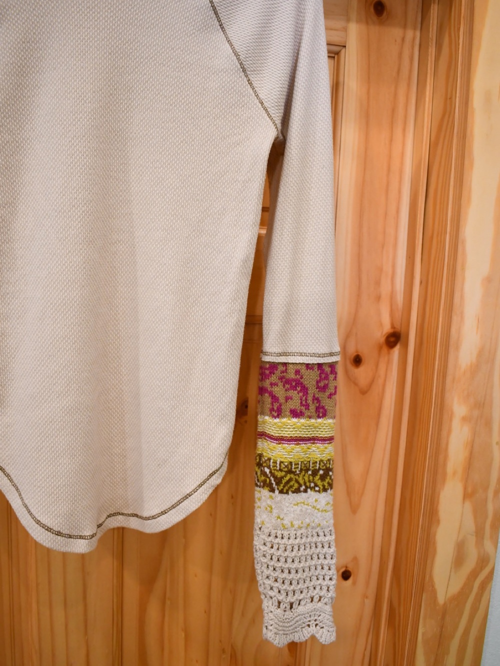 Free People In The Mix Cuff Long Sleeve Knit Top w/ Embroidered Crochet Cuffs M - Picture 10 of 12